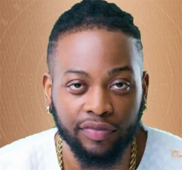 Evicted BBNaija Housemate, Teddy A Rides On Hummer Jeep As Fans Wecome Him (Pics)